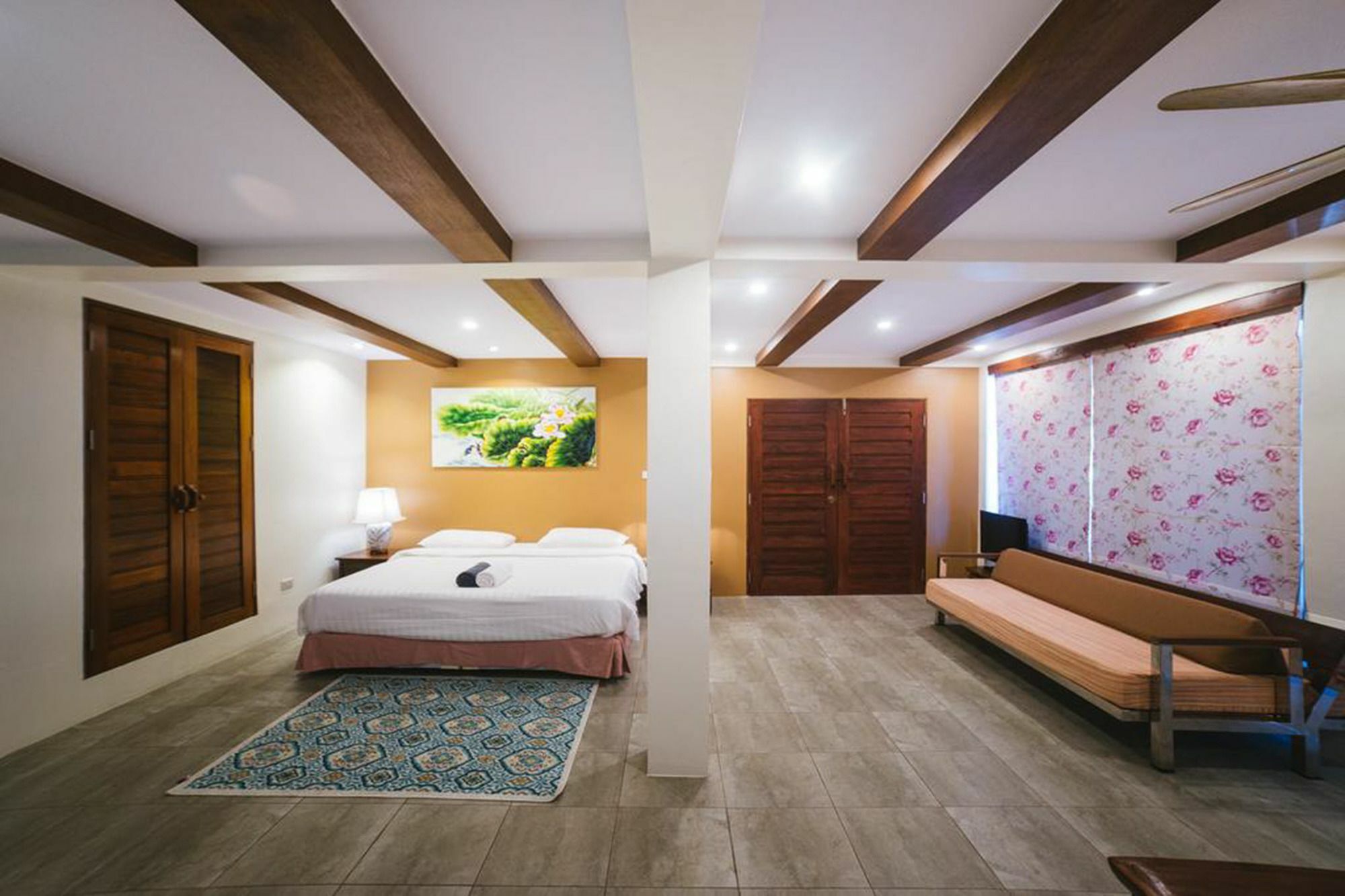 Rawai View Beachfront Esterno foto
